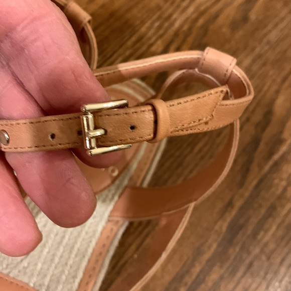 Vince camuto sandals - Picture 9 of 9